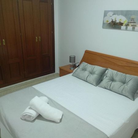 Apartamento En Avda. Quinto Centenario ซันลูการ์เดบาร์ราเมดา ภายนอก รูปภาพ